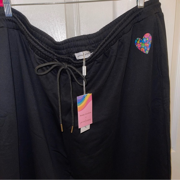 NWT Proud Poppy Adore Rainbow Heart Sweatpants by Kasey Rainbow AU 28 US 24 - Picture 6 of 10
